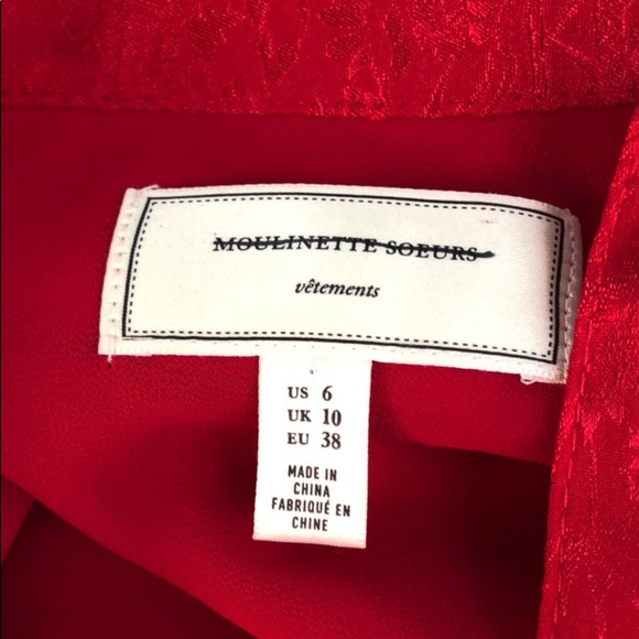 Anthro's Moulinette Soeurs red blouse - Picture 5 of 6